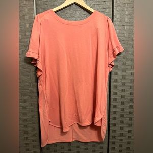 Woman’s Coral/ Peach Cupid Short Sleeve Tee Size 2X